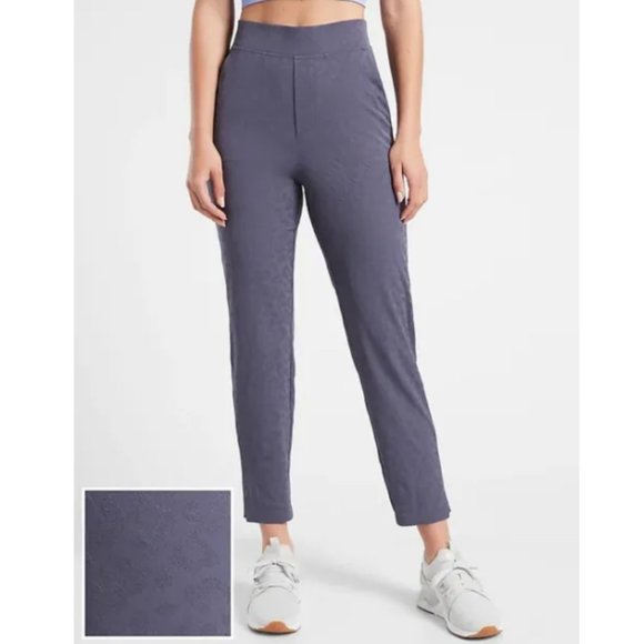 Athleta Pants - Athleta Brooklyn Textured Ankle Pants Size 14 in Violet Color